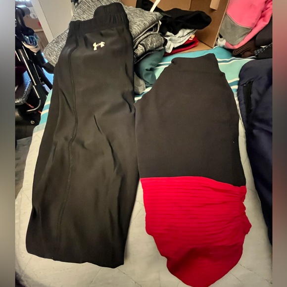 Under Armour Pants - 2 pair leggings